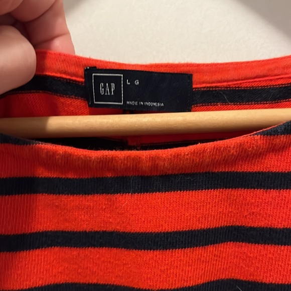 Stripped Gap dress - Picture 2 of 5